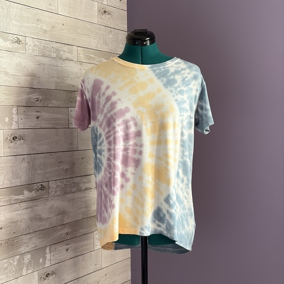 AMERICAN EAGLE Oversized Tie-Dye T-Shirt - Picture 1 of 6